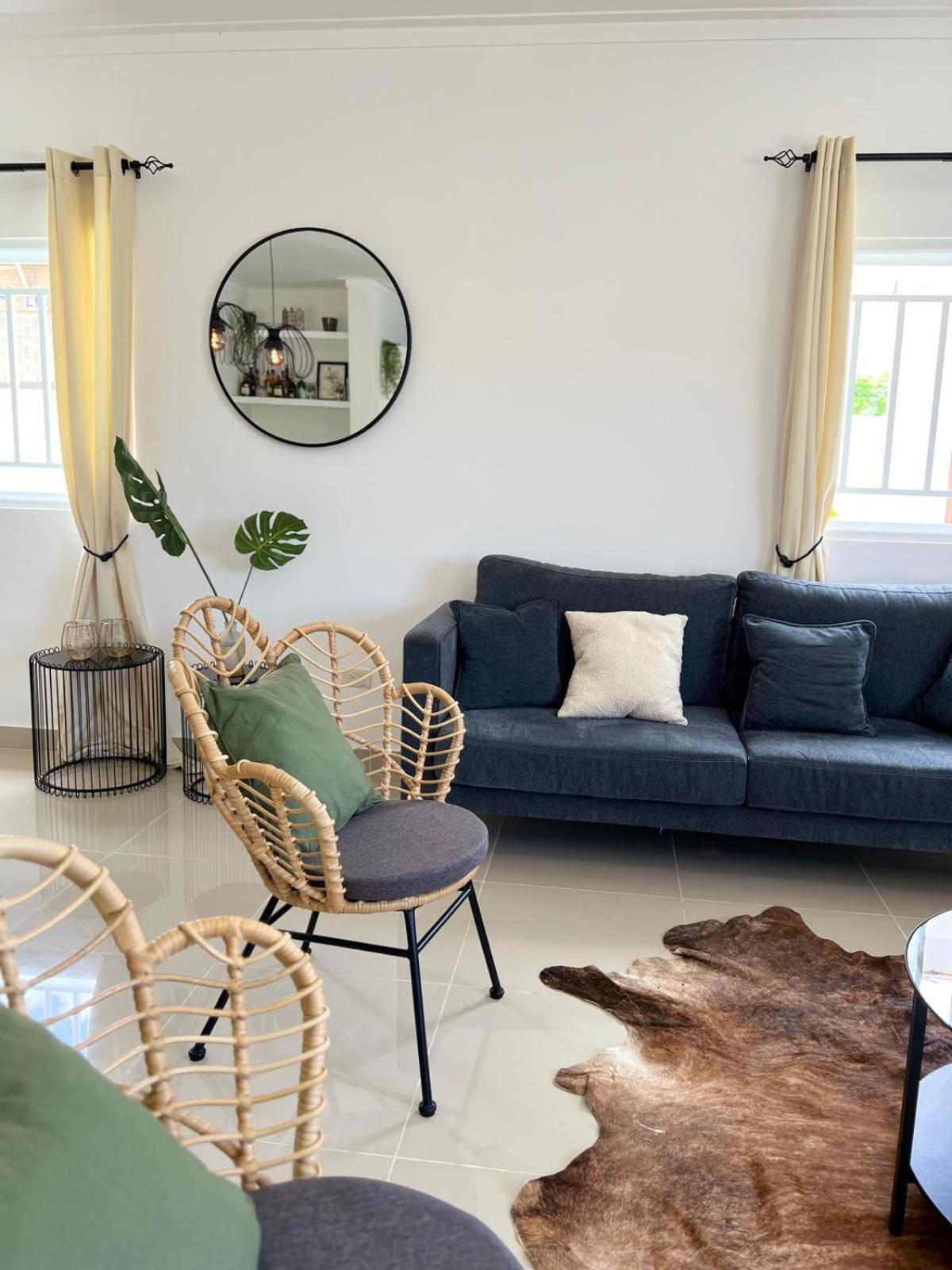 לה רומנה Ambar Luxurious Condo At Caleta מראה חיצוני תמונה