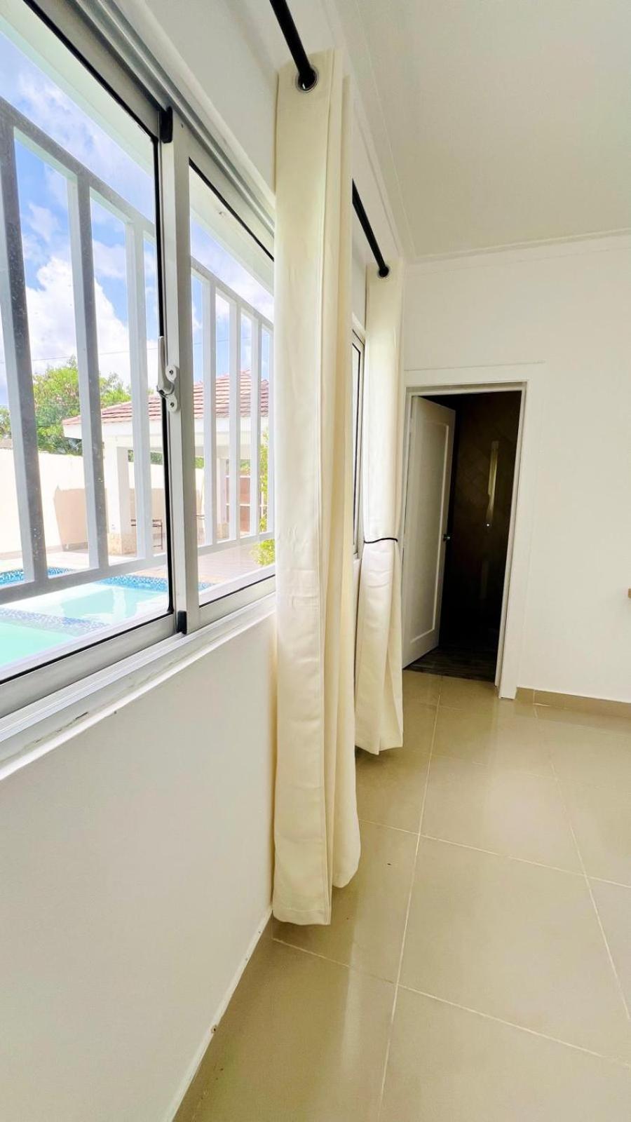 לה רומנה Ambar Luxurious Condo At Caleta מראה חיצוני תמונה